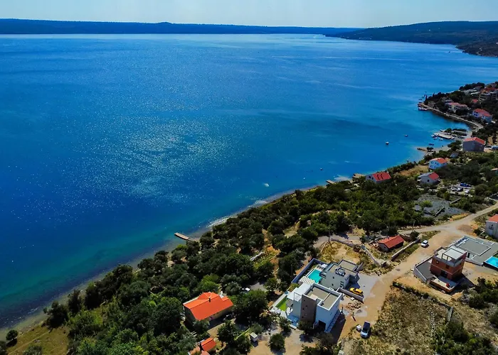 Shark Villa *