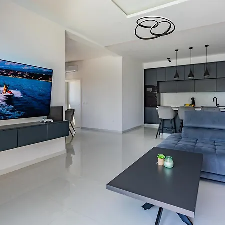 Shark Villa